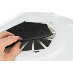 Bac à Litière D'angle Maro, Avec Couvercle Gris Clair 60x43x52cm - Trixie -Poulet Boutique bac a litiere dangle maro avec couvercle gris clair 60x43x52cm trixie 40356 trixie bac a litiere dangle maro avec couvercle avec 2