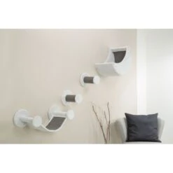 Ensemble Mural - Trixie